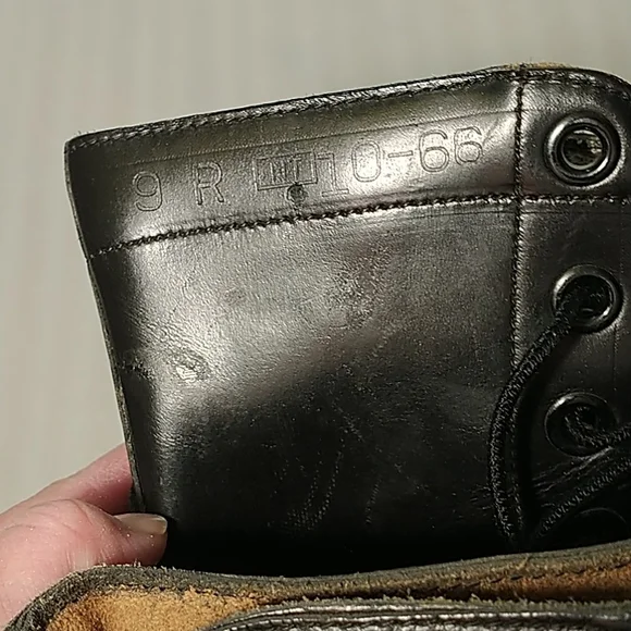 Vintage B F Goodrich black boots 9R (read ) - Picture 11 of 12